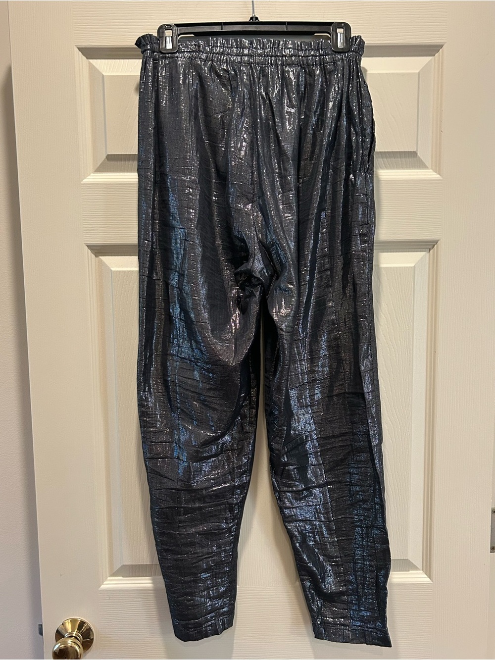 Suzi Kondi Metallic Charcoal Cropped Pants - Picture 2 of 3